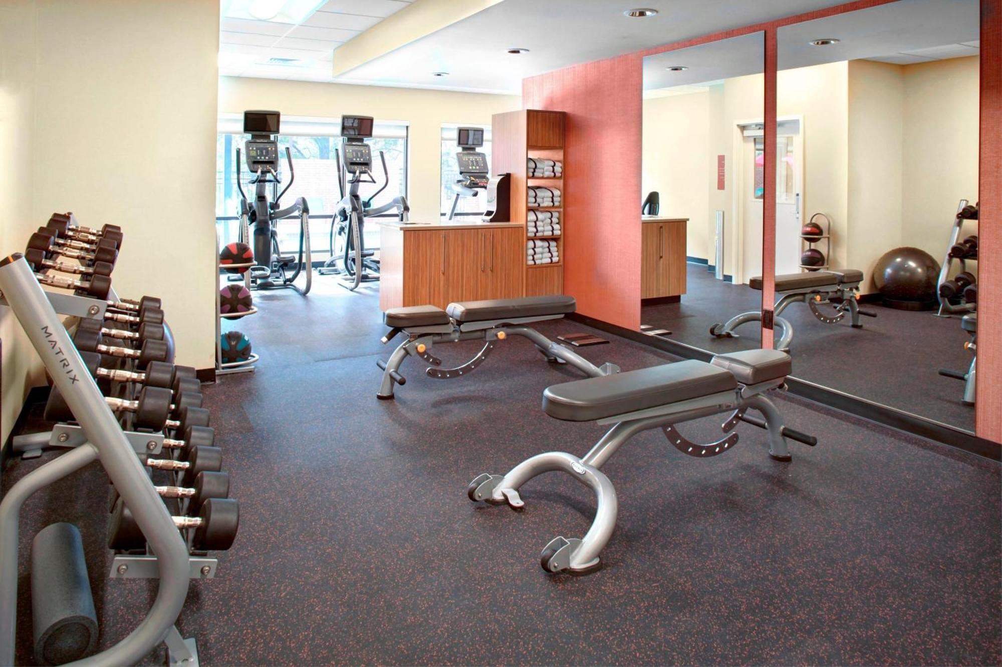 Towneplace Suites By Marriott Macon Mercer University מראה חיצוני תמונה