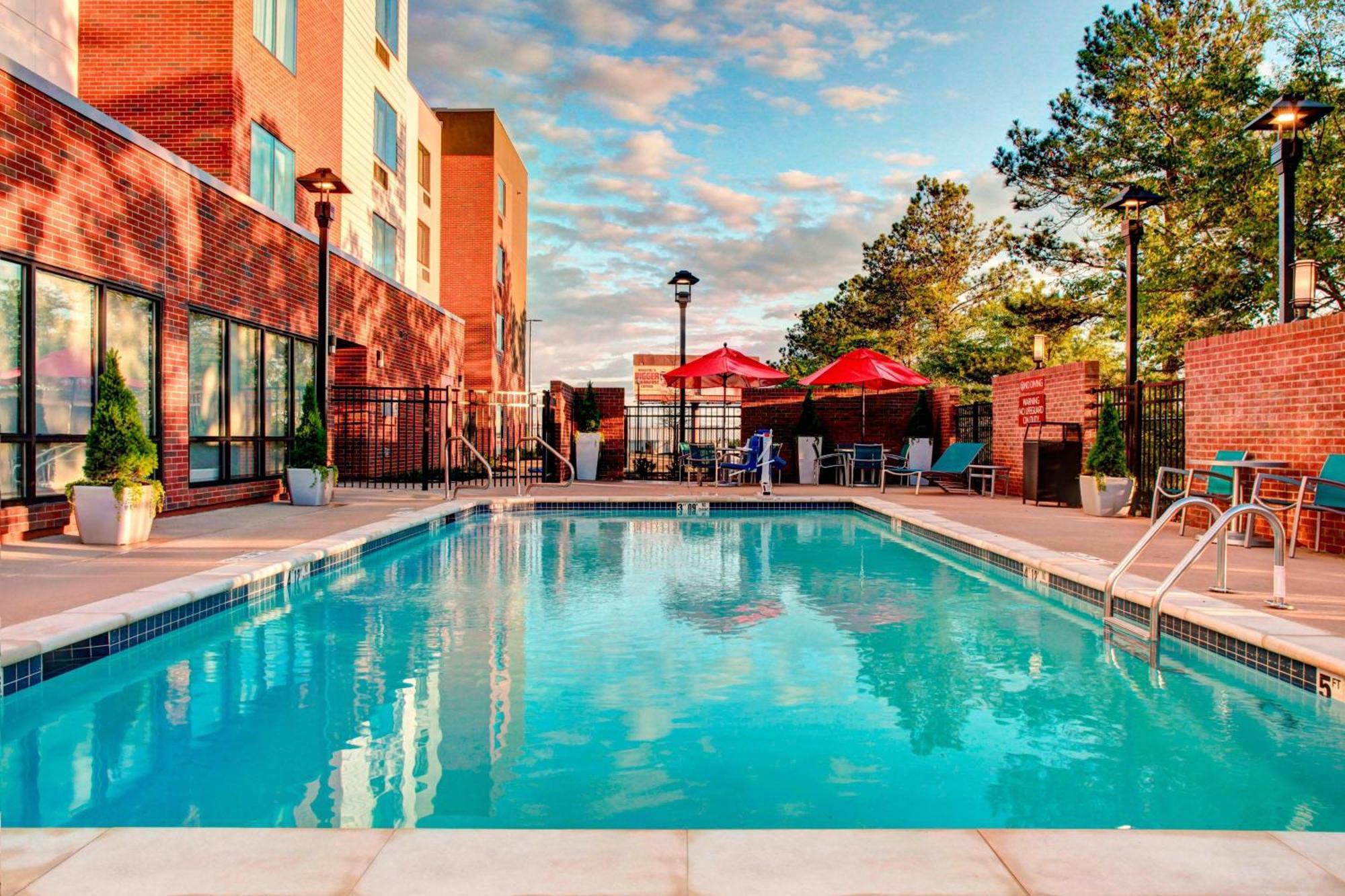 Towneplace Suites By Marriott Macon Mercer University מראה חיצוני תמונה